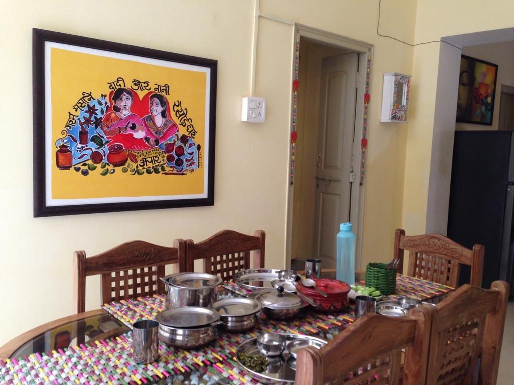 Granny'S Inn Varanasi Phòng bức ảnh